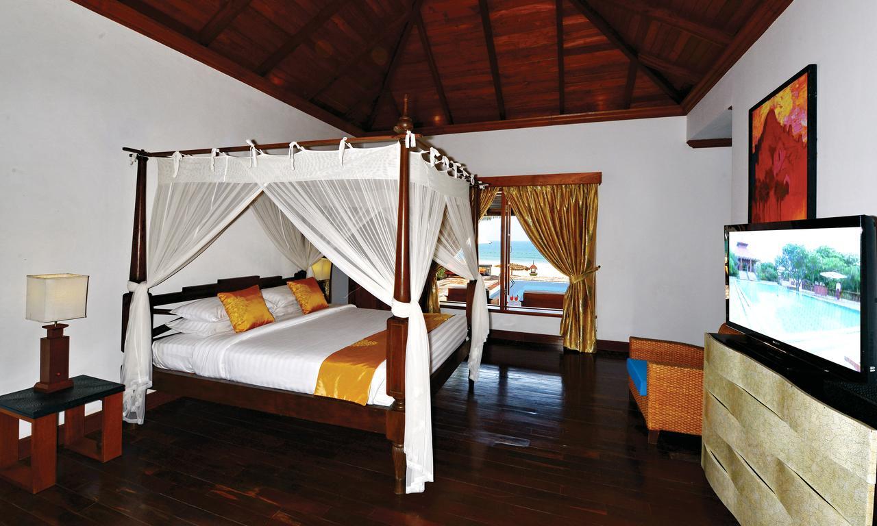Aureum Palace Hotel & Resort Ngwe Saung Нгве-Саунг Экстерьер фото
