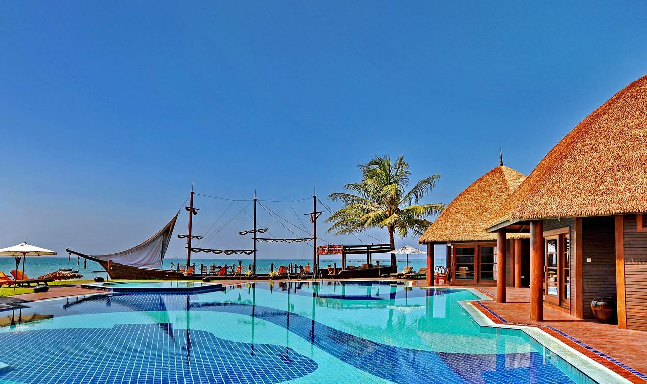 Aureum Palace Hotel & Resort Ngwe Saung Нгве-Саунг Экстерьер фото