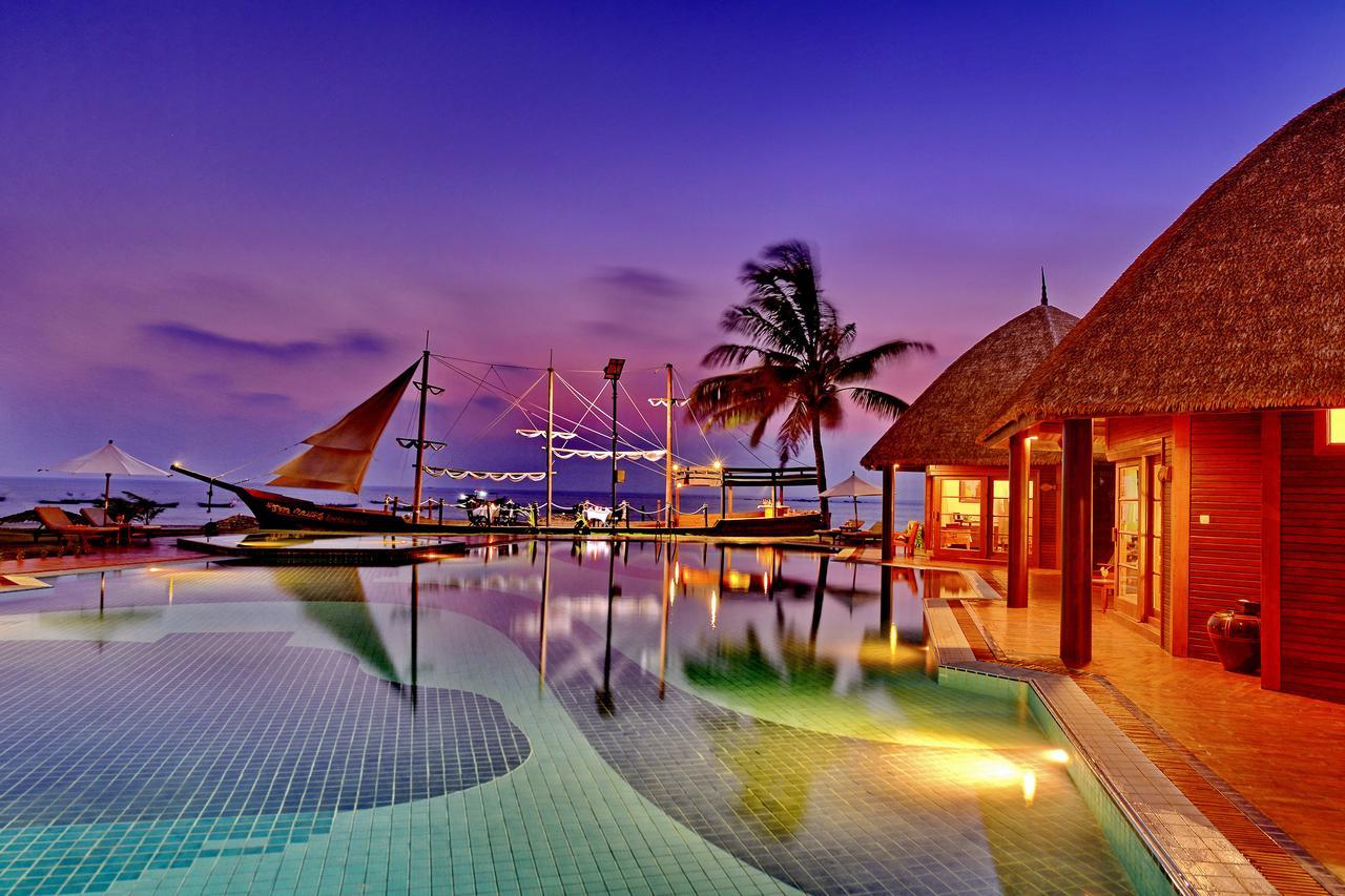 Aureum Palace Hotel & Resort Ngwe Saung Нгве-Саунг Экстерьер фото